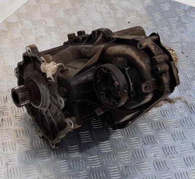 Раздаточная коробка Jeep Grand Cherokee WK2 52853665AC