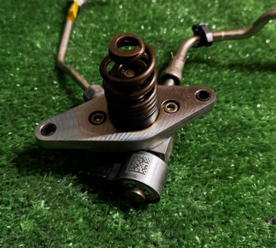 Топливный насос высокого давления / ТНВД Chevrolet Tahoe / Escalade 2021-н.в. 12711660 ; 12701917 ; 12704278