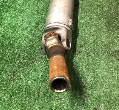 Карданный вал задний Chevrolet Tahoe / Escalade 2015-2020 84202541 ; 23251187 ; 23147486 ; 23469167 ; 23209518 ; 23469169 ; 23147489