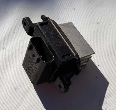 Резистор отопителя Ford Explorer 5 2011-2015 9L34 19E624 AC; 9L3Z 19E624 A/B/C