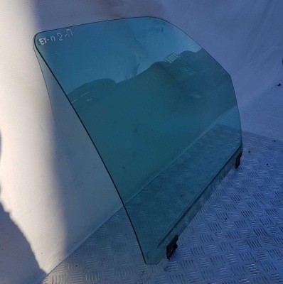 Стекло двери передней правой Ford Expedition 2003-2006 2L1Z 7821410 AA; 2L74 78214A50