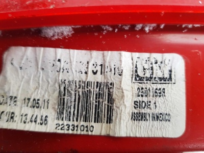 Дополнительный стоп сигнал Chevrolet Tahoe 2006-2014 25811698; 25794625; 15200068