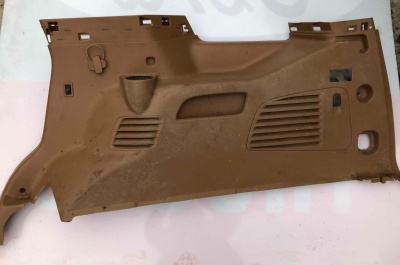 Обшивка багажника правая Cadillac Escalade 2017 23407865