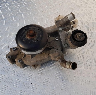 Помпа водяная Chevrolet Tahoe 2005-2010 19208815; 89018166