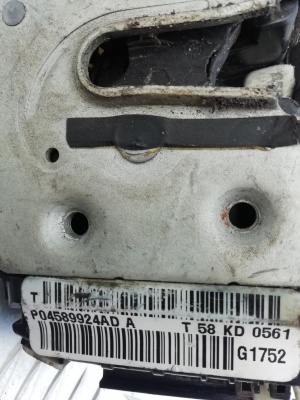 Замок двери передней правой Jeep Grand Cherokee 2010-2017; 4589924AE; 4589924AF