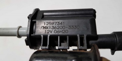 Клапан вентиляции топливного бака Chevrolet (General Motors) 12597341