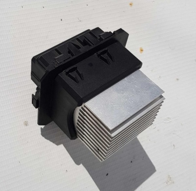 Резистор отопителя Valeo VLCL-29PWM11N  t1000034Z-C FBN