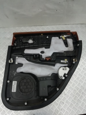 Панель двери задней левой Jeep Grand Cherokee 2010-2017 1GS731L1AK; 1GS731X9AK; 1GG451D3AK