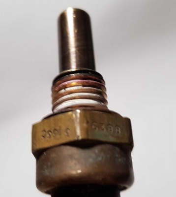 Датчик температуры охлаждающей жидкости Chevrolet (General Motors) 12608814