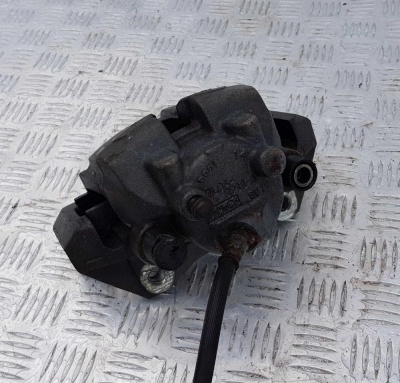 Суппорт тормозной передний правый Ford Escape 2007-2012 7L8Z 2B120 B; 7L8A 2011 A