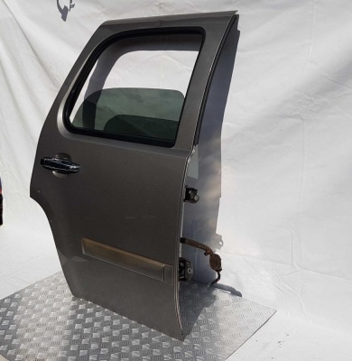 Дверь задняя правая Chevrolet Tahoe 2006-2014 22892598