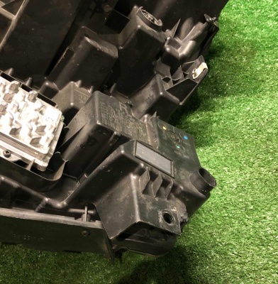 Фара передняя правая Chevrolet Tahoe 2021-н.в. 85547099 ; 84913580 ; 84934280 ; 85004144 ; 85123920 ; 84783470 ; 84832789 ; 84861513