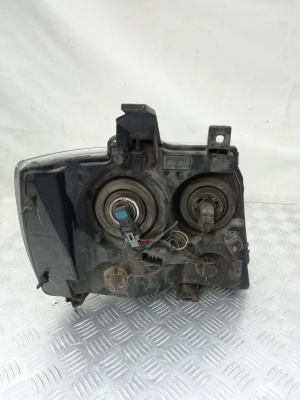 Фара передняя левая (с дефектом)  Chevrolet Tahoe 2006-2014; 22751277