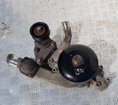 Помпа водяная Chevrolet Tahoe 1999-2006 89018166