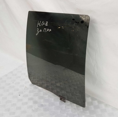 Стекло двери задней правой Ford Expedition 2003-2006 2L1Z 7825712; 2L14 7826224