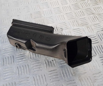 Воздуховод под панелью торпедо левый Cadillac SRX 2009-2016 25876675