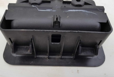 Ручка сидения заднего ряда Ford Explorer 5 2011-2015 8A83 7467460; 5F93 74616B02; 8A8Z 7462432; BB5Z 7862432