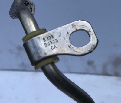 Трубка топливная Ford Mustang 2015-2020 EJ7Z 9J323 B ; EJ7E 9J323 CA/CB